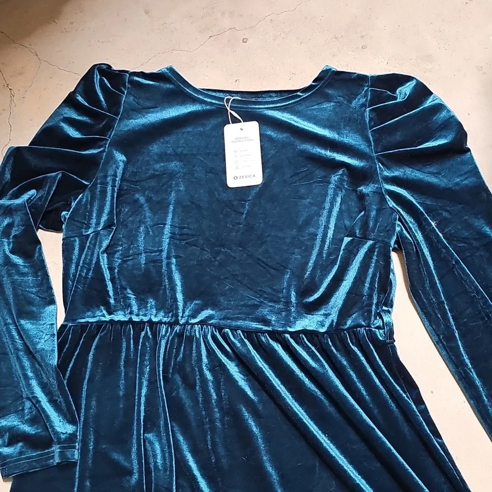 Nwt Elegant Teal Velvet Maxi Dress - Picture 3 of 4